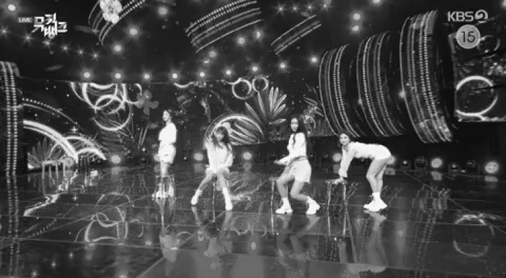 Just finished, Brave Girls Music Bank Rollin' Ending Fairy gif