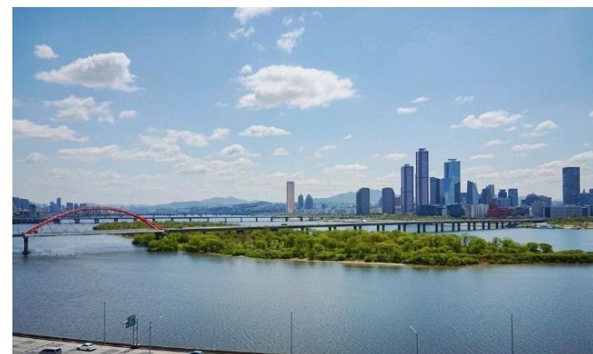 the island's identity at the Han River in Seoul.
