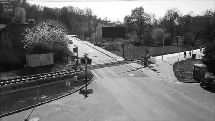 a passerby who prevented a train accident