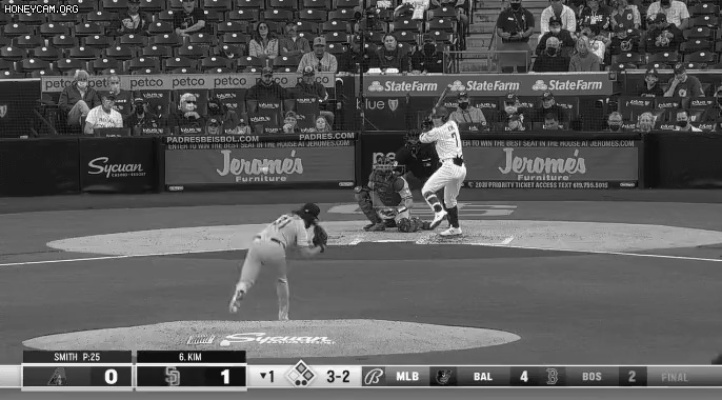 Kim Ha-sung's first hit and RBI in the Major League Baseball.gif