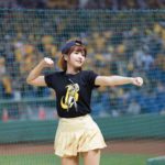 Taiwanese baseball team cheerleader 3