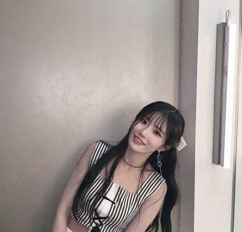 fromis_9 Song Ha Young