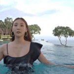 Announcer Park Ji-young's swimsuit body in Bali resort