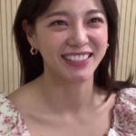 Kim Se-jeong gentle breast bone