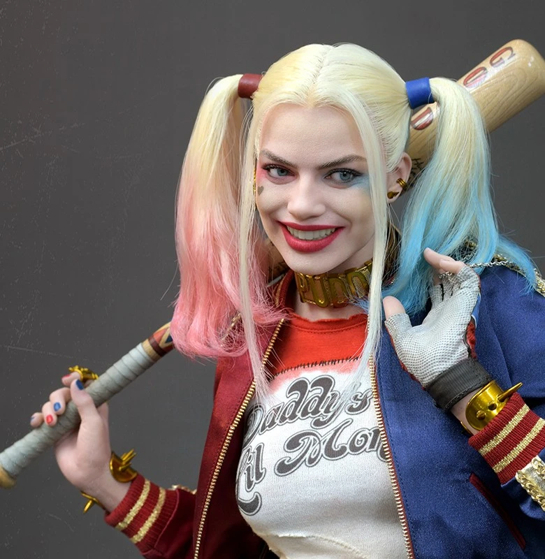 Harley Quinn with Dentures