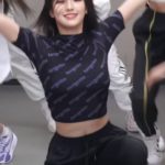 Saerom's standing muscle back.