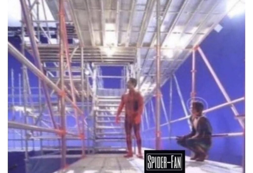 A photo posted by the Spiderman trailer leaked.