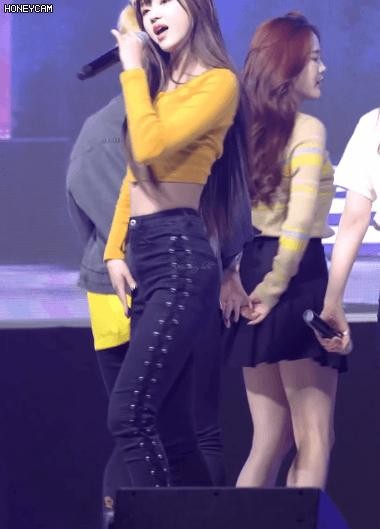 Tight pants, YooA.