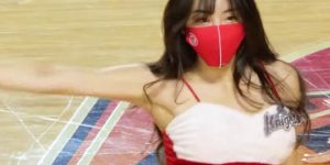 Beautiful sexy Santa Ahn Jihyun cheerleader.