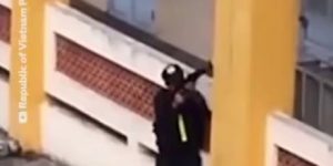 How Vietnamese police enter the building gif