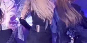 Close-up mini dress. Blonde Seulgi.