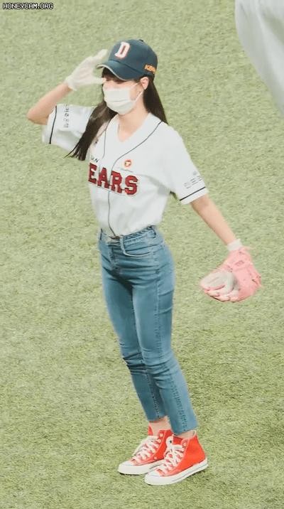 OH MY GIRL's YooA throws the first pitch.