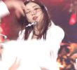 Inside the white suit, there's a heavy chest bone, Kwon Eunbi.