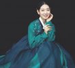 Park Shinhye, upload a picture of you in Hanbok on Instagram.