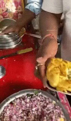 Indian street specialty, fried sandwiches. GIF.