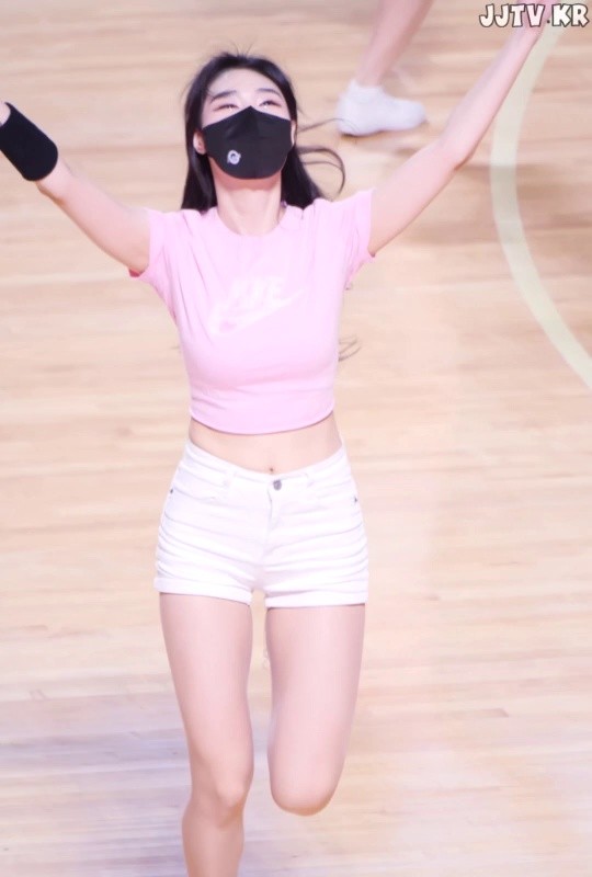 Tight pink t-shirt, loose white shorts, Yongkyung, cheerleader.