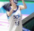 Loose Sleeveless Cho Won-ji cheerleader