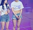 Fan meeting, crop white t-shirt, abs fromis_9 Chaeyoung and Jiheon