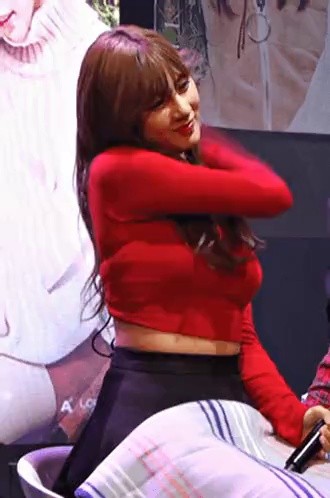 The reason why Hayoung's shoulders hurt