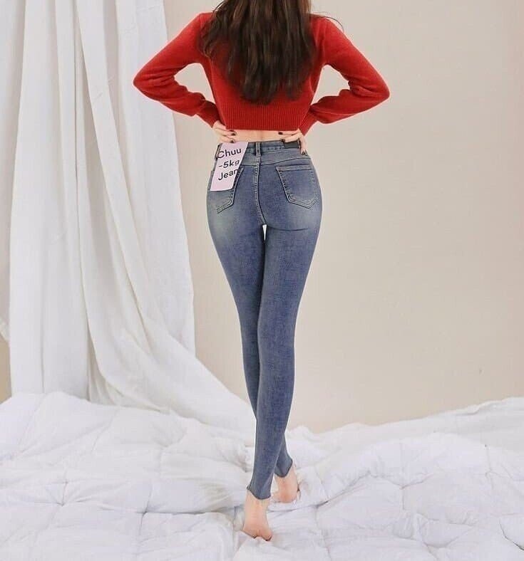 Prove the popular back of jeans on SNS these days