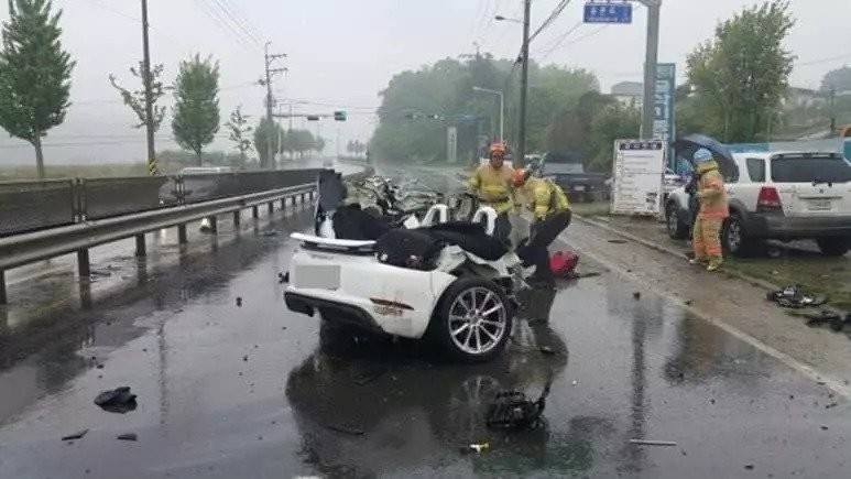 Ulsan Porsche accident