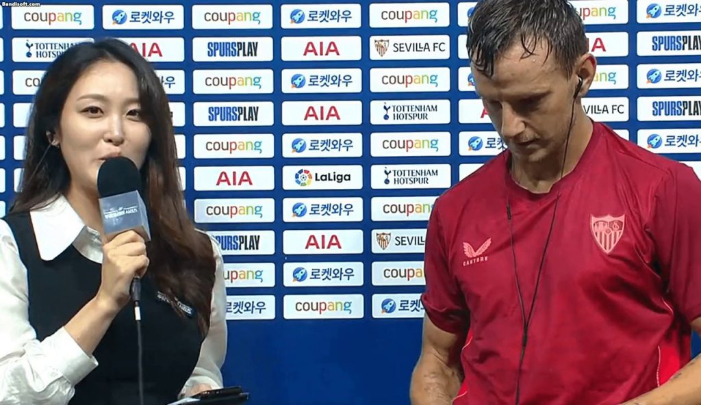 Shin Ayoung interviewing Tottenham vs Sevilla Rakitic