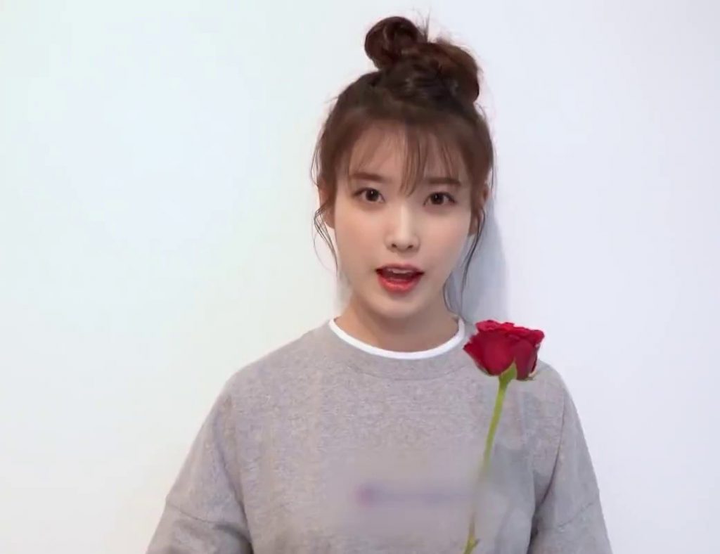 IU with SOUND rose, let's get along well