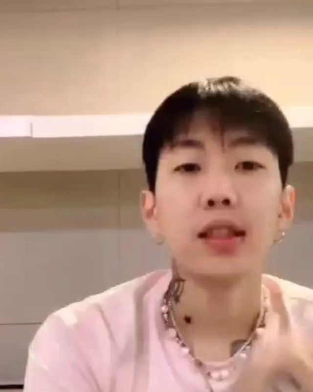 During SOUND Instagram Live, Park Jaebeom says something to the haters.mp4
