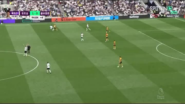 Tottenham to earn 3 points with Kane's winning goal at the end of the Tottenham vs Wolves game!!!
