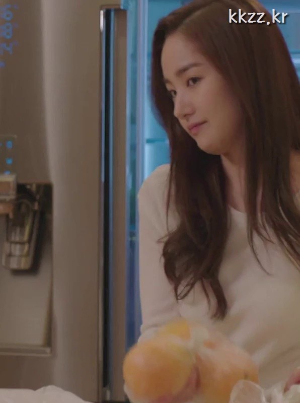 Park Min Young of infinite bounce
