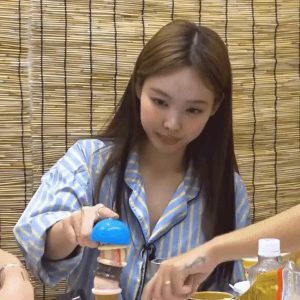NAYEON is slightly drunk from TWICE's Cha-jwi-horn