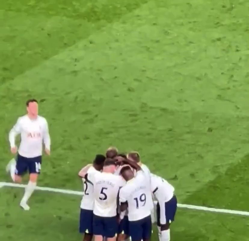 (SOUND)Peri치i 페리, who received cheese while congratulating Son Heung-min's goal after the substitution out, lol