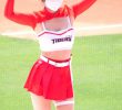 Red goddess Lee Da-hye, cheerleader with buns