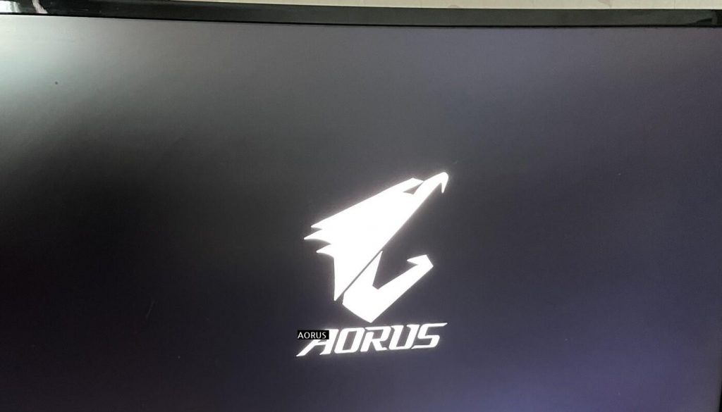 It's not moving on to the gigabyte bios screen Keyboard input failed