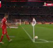 Kimihi throws a microphone when interrupted by a Munich v Freiburg corner kick LOL