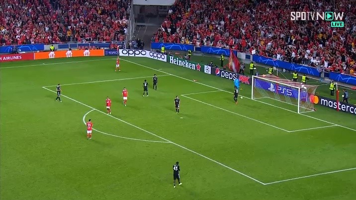 Benfica v Juventus game is over! Benfica advances to the round of 16 with Juventus!