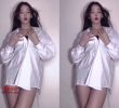 YouTuber Kobiri Sehee's GIF Cocaine Dance