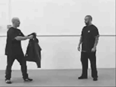 Self-defense techniques to overpower a man with a knife