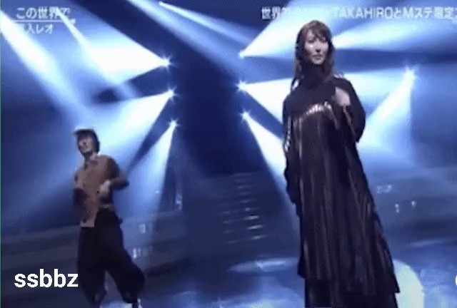 Nippon's common backdancer gif