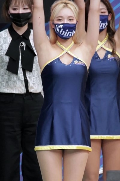 Thin Halterneck Sleeveless Dress Cheerleader Lee Jin