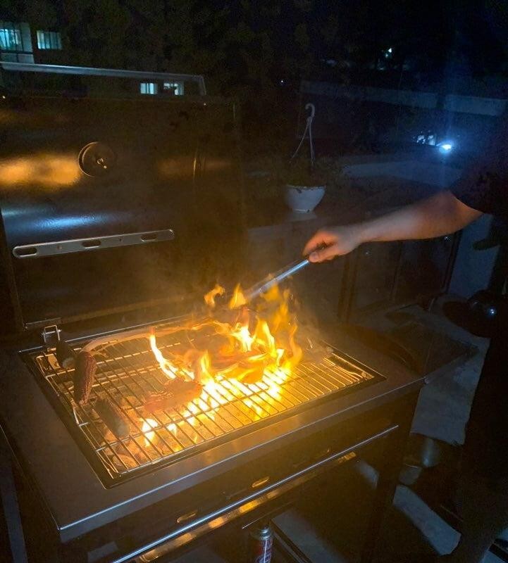 My son says the barbecue he makes is the best ^^