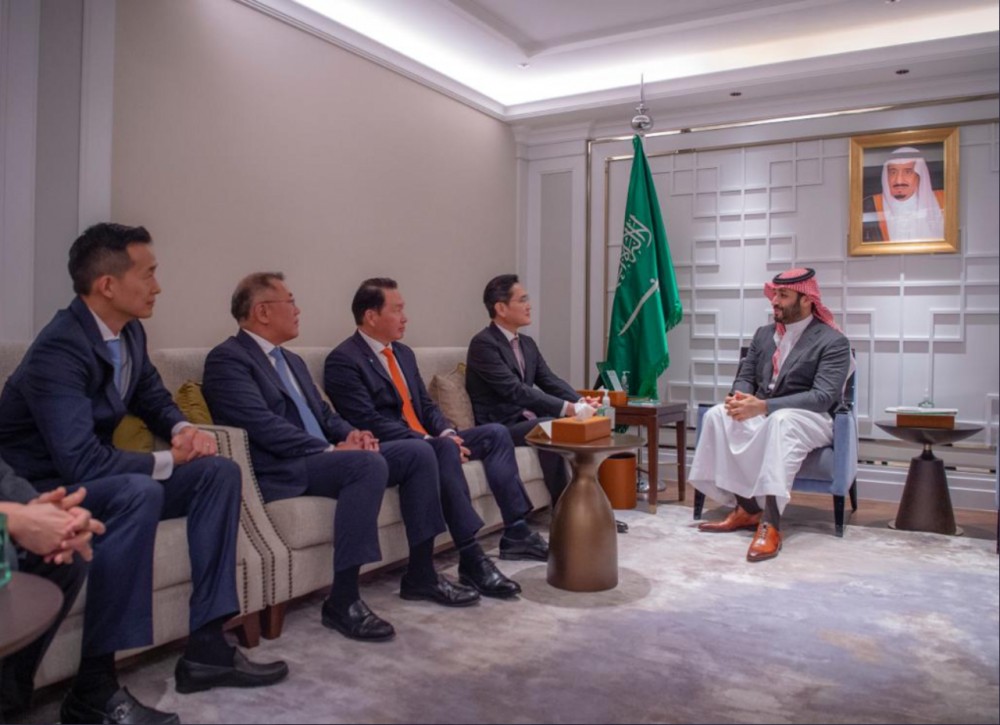 The Italian handmade shoes worn by Saudi Bin Salman are in class