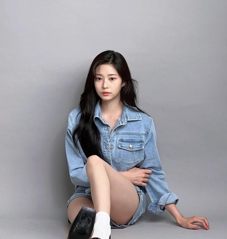 Actress Kim Minju's beauty