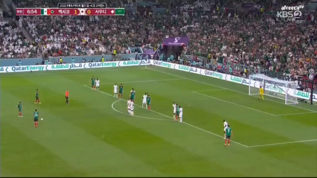 (SOUND)Saudi Arabia vs Mexico Free Kick Wonder Goal