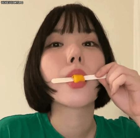 Eunha is eating ice cream