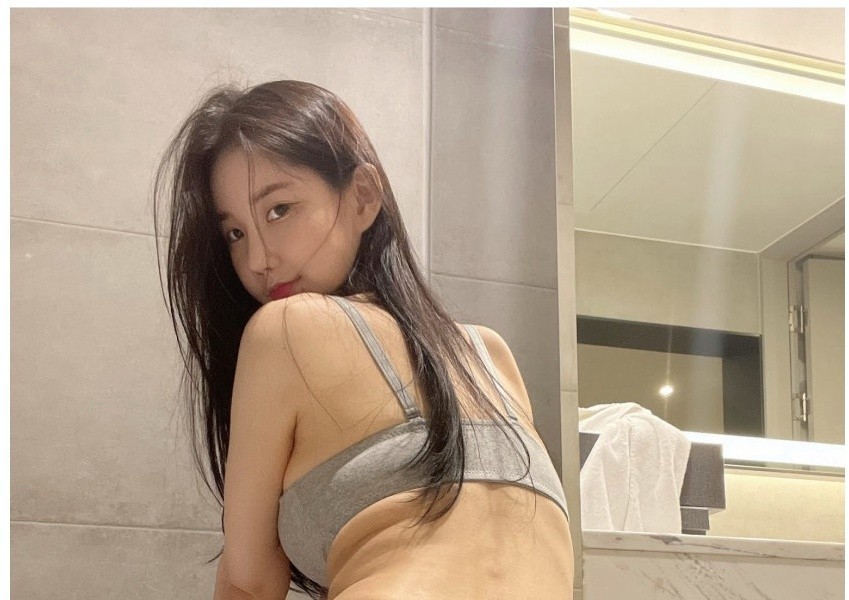 The back of Miyu Won MiRyeong's butt