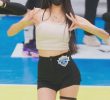Crop strap sleeveless sexy gartering Lim Eun-bi cheerleader
