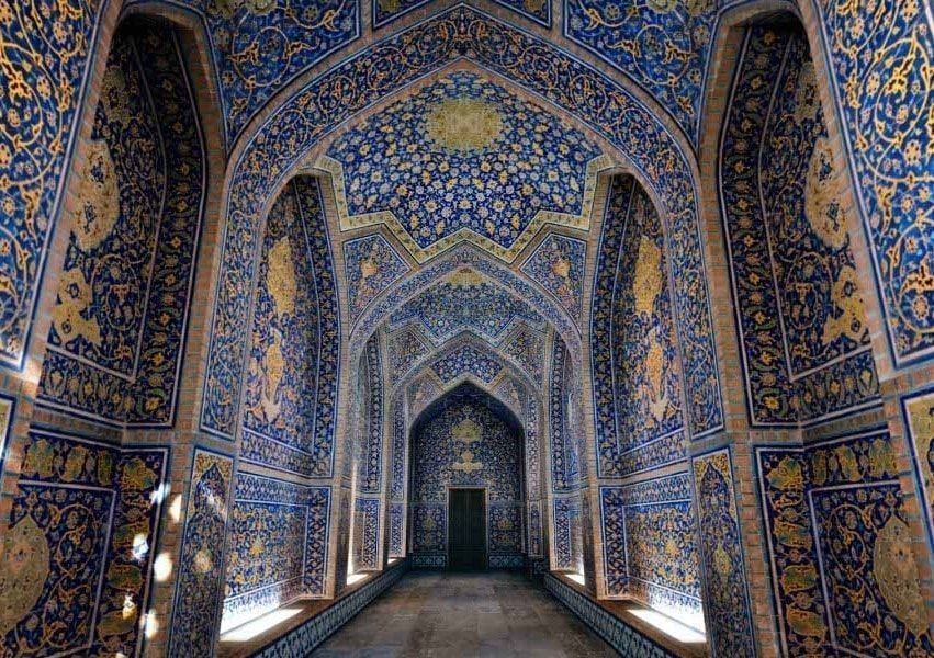 Iran's historic cultural heritage buildings.jpg