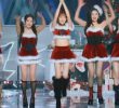 Guitar Santa Girl Espa x Red Velvet Beautiful Christmas