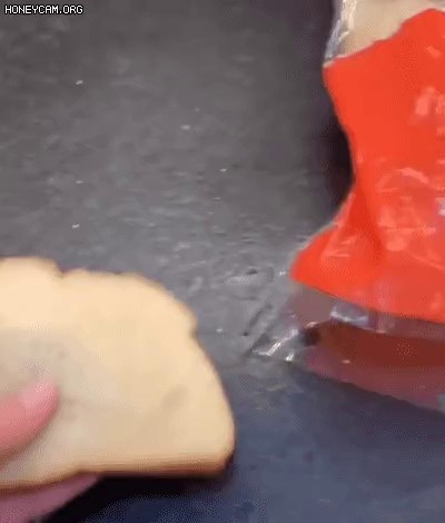 How to treat bread edges gif